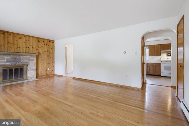 144 BOND ST, New Freedom, PA 17349