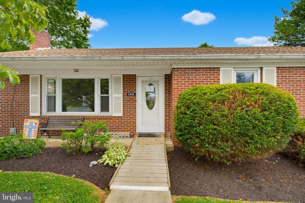 144 BOND ST, New Freedom, PA 17349