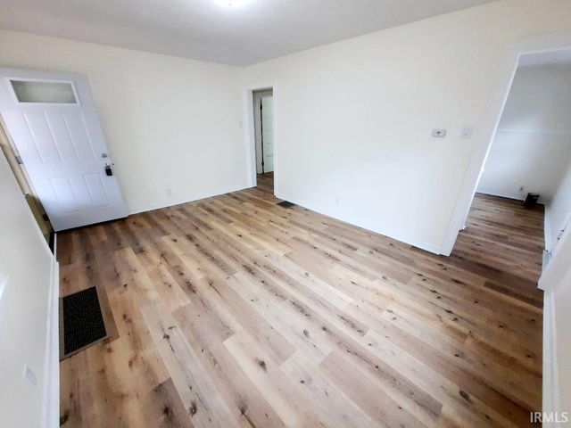 2314 S Ebright Street, Muncie, IN 47302