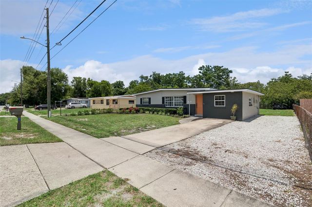 1100 WURST ROAD, Ocoee, FL 34761