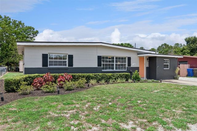 1100 WURST ROAD, Ocoee, FL 34761