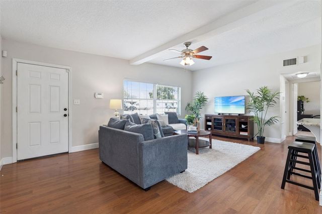 1100 WURST ROAD, Ocoee, FL 34761