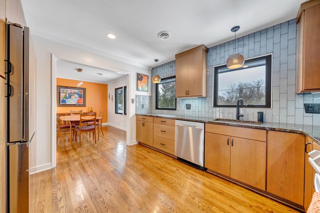 2352 Cantle LN, Roanoke, VA 24018