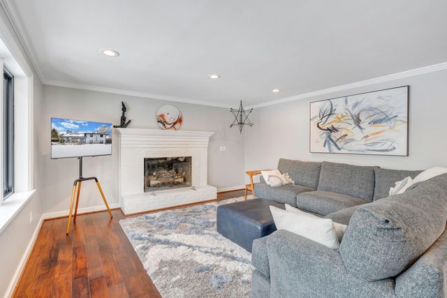 2352 Cantle LN, Roanoke, VA 24018