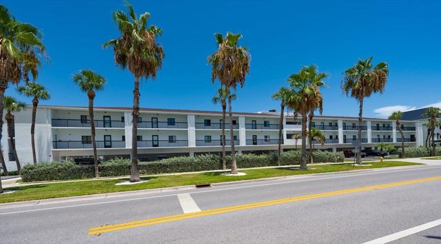 3111 PASS A GRILLE WAY 110, St Petersburg, FL 33706