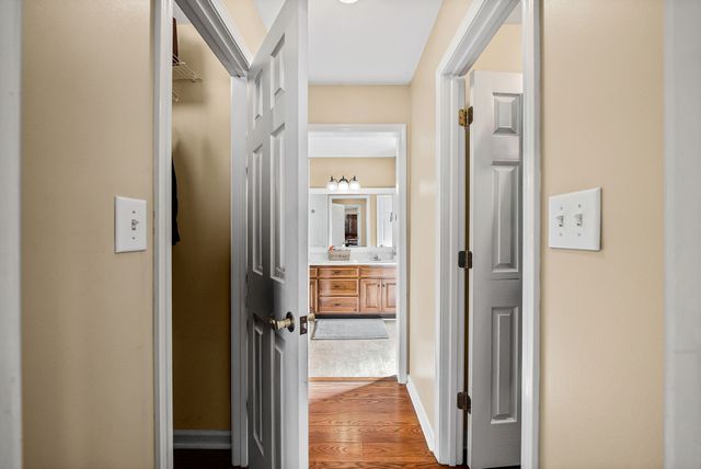 546 Christel Springs Dr, Clarksville, TN 37043