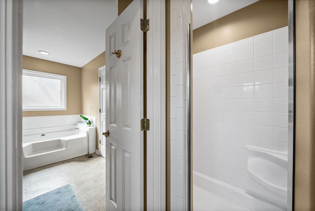 546 Christel Springs Dr, Clarksville, TN 37043