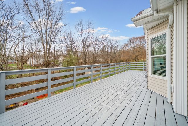 546 Christel Springs Dr, Clarksville, TN 37043