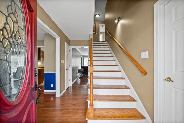 546 Christel Springs Dr, Clarksville, TN 37043