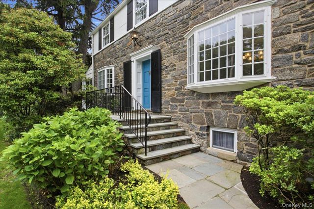 531 Weaver Street, Larchmont, NY 10538