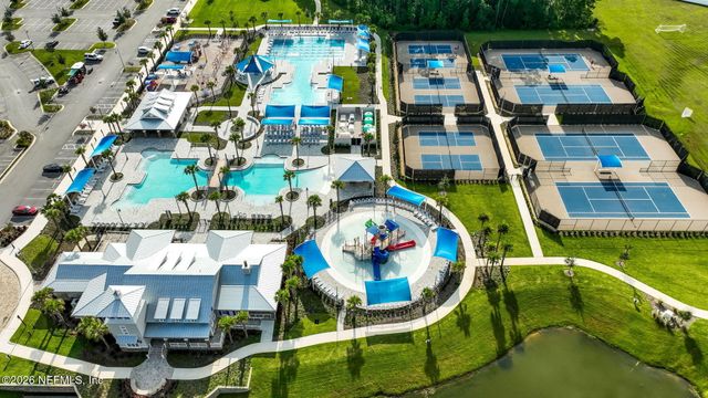 290 CREEKMORE Drive, St. Augustine, FL 32092