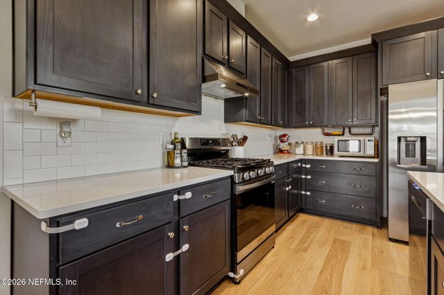 290 CREEKMORE Drive, St. Augustine, FL 32092