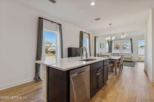 290 CREEKMORE Drive, St. Augustine, FL 32092