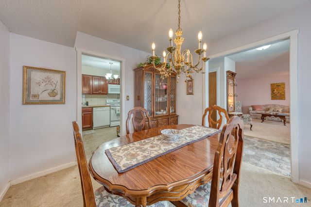 40 Hickory Hill 40, Southington, CT 06489