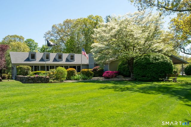 40 Hickory Hill 40, Southington, CT 06489