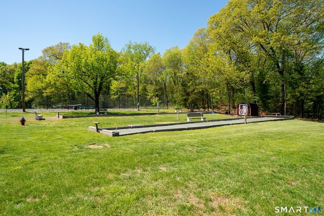 40 Hickory Hill 40, Southington, CT 06489