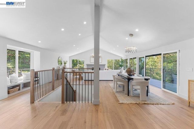 481 Montcrest Pl, Danville, CA 94526