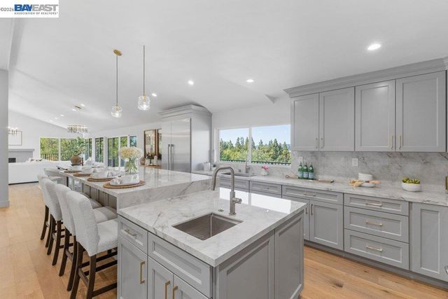 481 Montcrest Pl, Danville, CA 94526