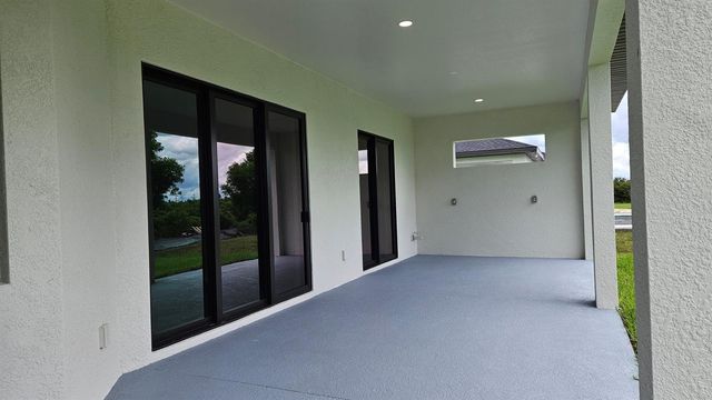 3410 NW 39th Lane, Cape Coral, FL 33993