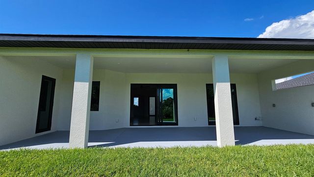 3410 NW 39th Lane, Cape Coral, FL 33993
