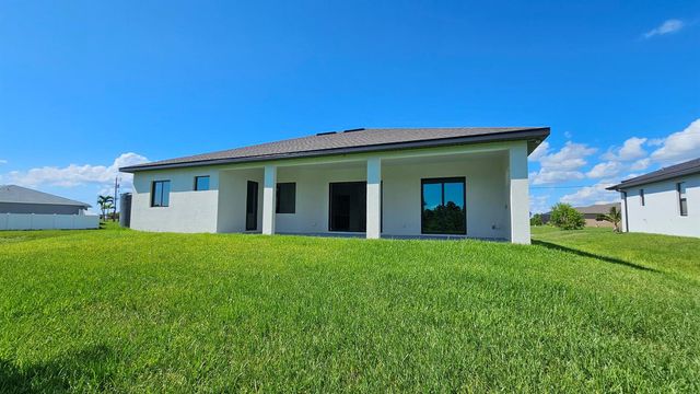 3410 NW 39th Lane, Cape Coral, FL 33993