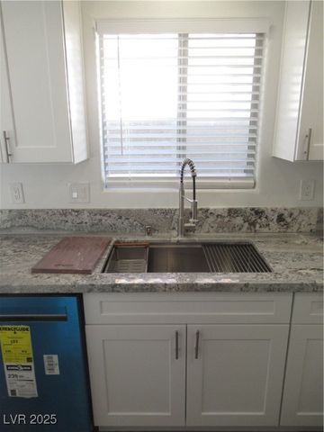 600 Sarajane Lane, Las Vegas, NV 89107