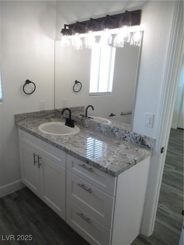 600 Sarajane Lane, Las Vegas, NV 89107