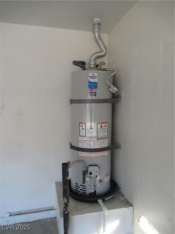 600 Sarajane Lane, Las Vegas, NV 89107