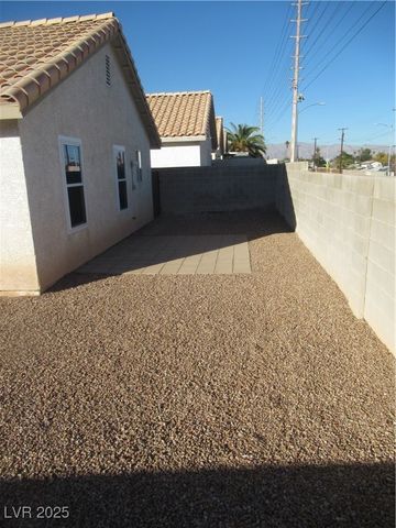 600 Sarajane Lane, Las Vegas, NV 89107