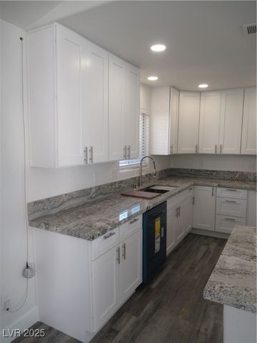 600 Sarajane Lane, Las Vegas, NV 89107