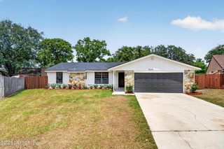 12227 CHIPPENHAM Court, Jacksonville, FL 32225