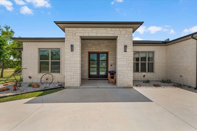 1039 Monaco Court, Springtown, TX 76082