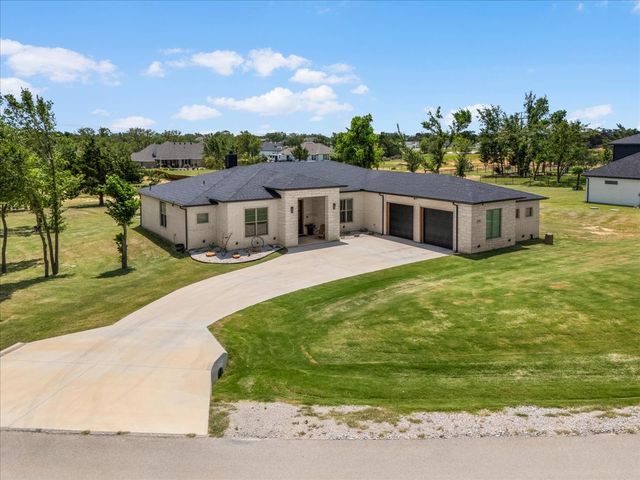 1039 Monaco Court, Springtown, TX 76082