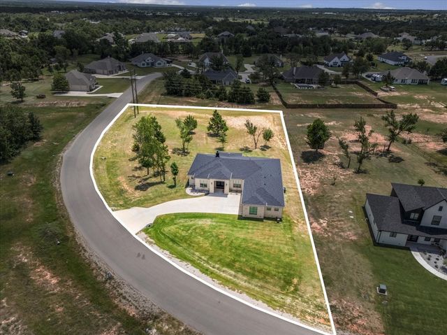 1039 Monaco Court, Springtown, TX 76082