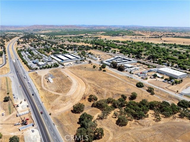 6229 Monterey Road, Paso Robles, CA 93446