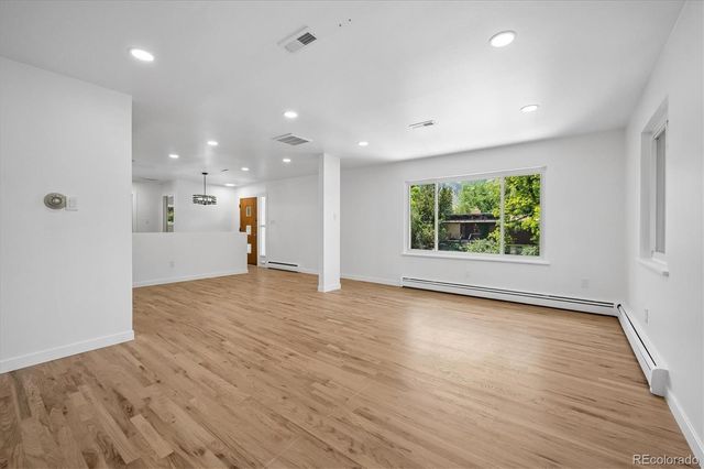 2015 Arapahoe Street, Golden, CO 80401