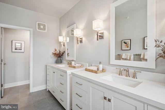 14954 DECO, Chantilly, VA 20151