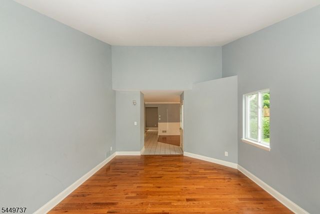 12 Pale Star Ct, Hardyston Twp., NJ 07419