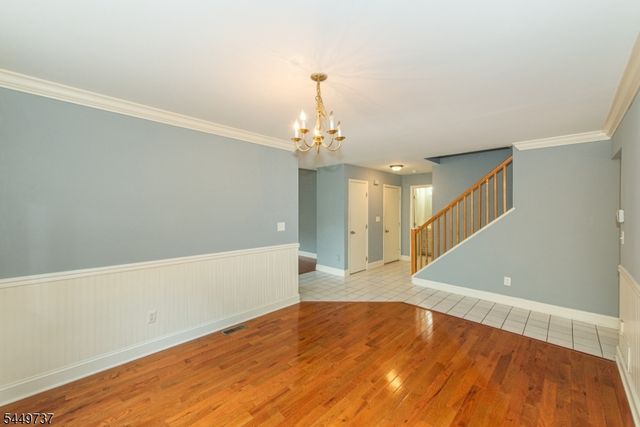 12 Pale Star Ct, Hardyston Twp., NJ 07419