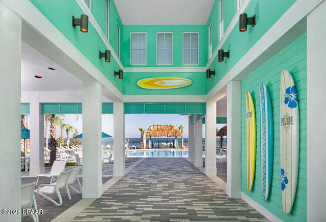 476 Hang Loose Way, Daytona Beach, FL 32124