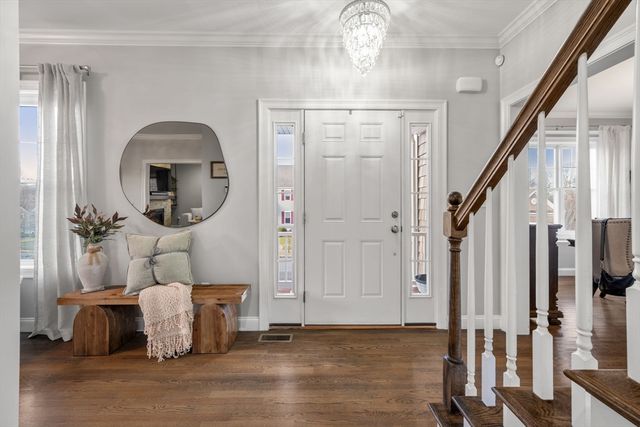 11 Osborne Hill Rd, Salem, MA 01970