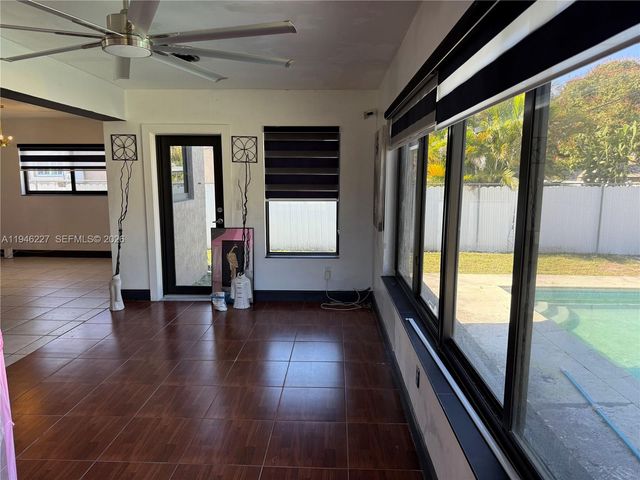 1241 NW 196th St, Miami Gardens, FL 33169