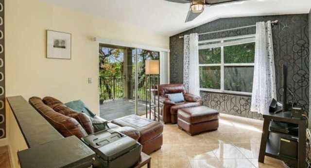 1745 Palm Cove Boulevard 3-305, Delray Beach, FL 33445
