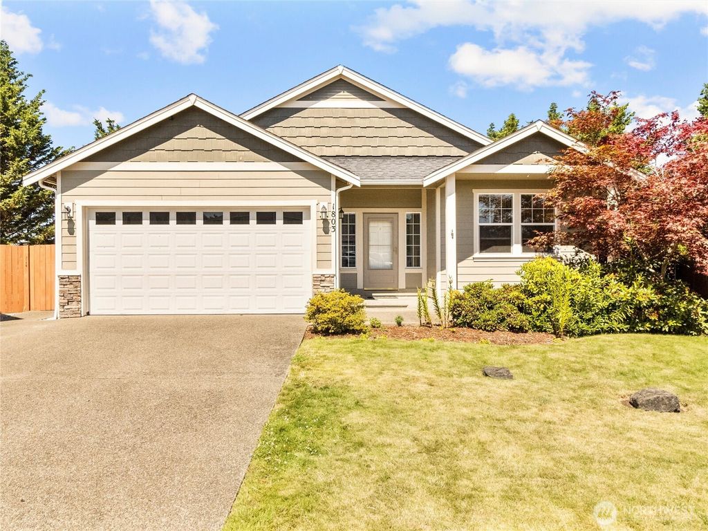 1803 197th Street Ct E, Spanaway, WA 98387