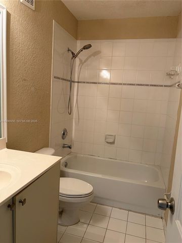 17084 SW 138th Ct, Miami, FL 33177