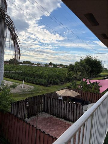 17084 SW 138th Ct, Miami, FL 33177