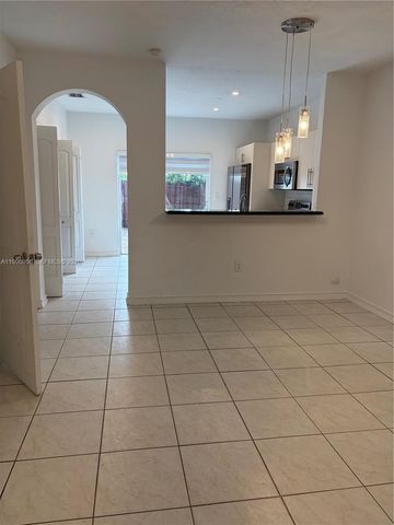 17084 SW 138th Ct, Miami, FL 33177