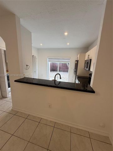 17084 SW 138th Ct, Miami, FL 33177