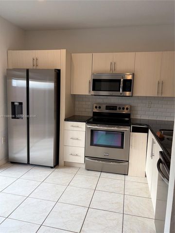 17084 SW 138th Ct, Miami, FL 33177