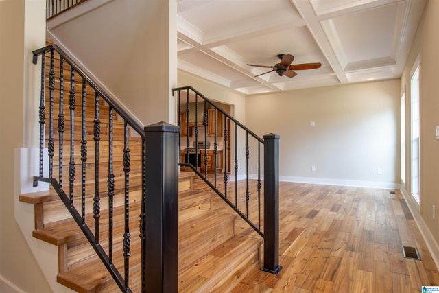 56 COUNTY ROAD 1562, Cullman, AL 35058